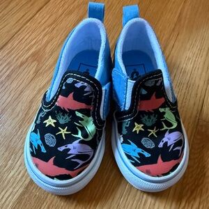 Vans Kids Slip-On Sneakers - NEVER WORN